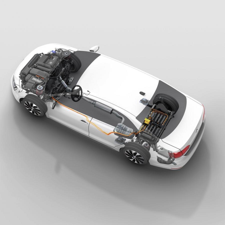  Volkswagen Jetta Hybrid 2012 года  (фото 22 из 133)